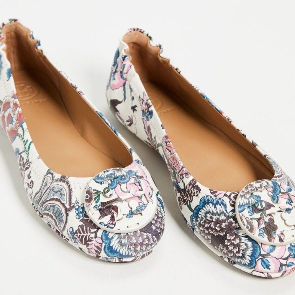 Tory Burch “Minnie” travel flats in Happy Times print. Like new
